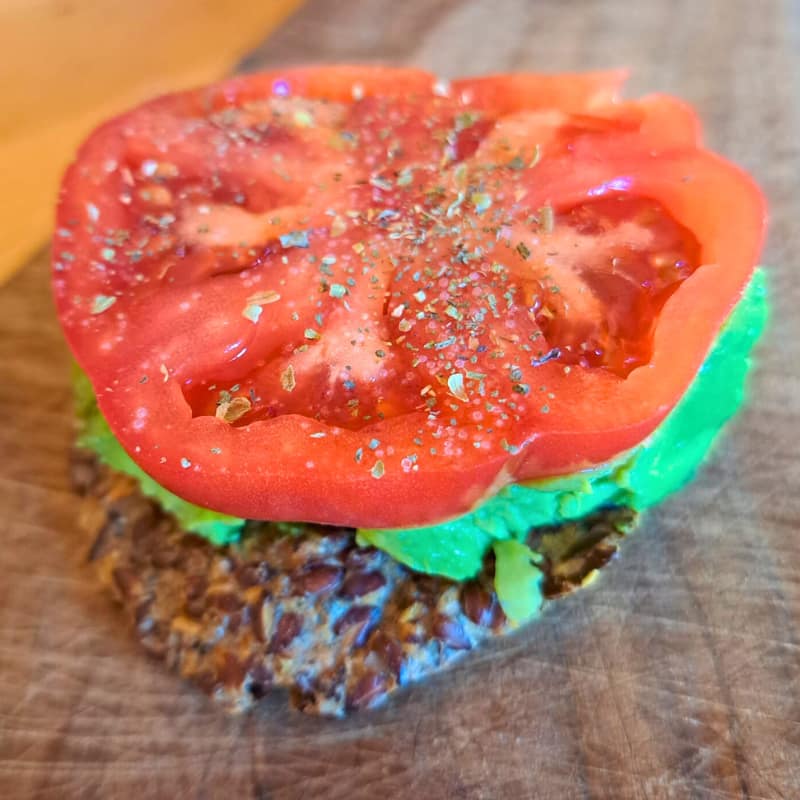 Knäckespion 6 Avocado Tomate