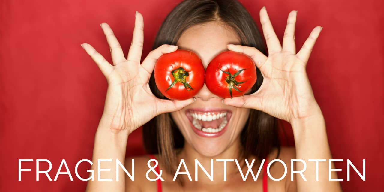 FAQ Frau hält sich Tomaten vor die Augen