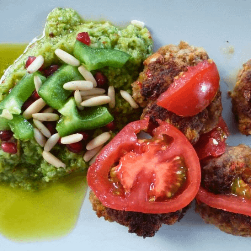 Köfte mit Zucchini-Mandel-Püree Tellerspione KW 38 - 2016