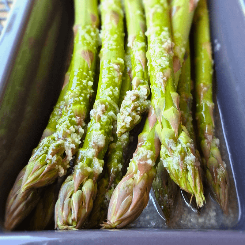 Parmesan-Spargel aus dem Ofen