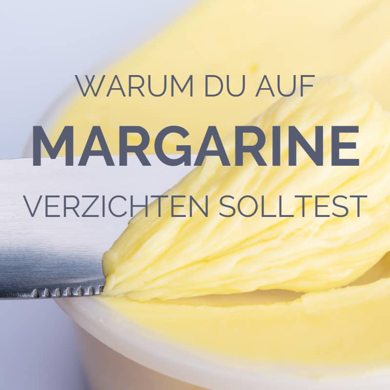 Foto von Messer in Margarine
