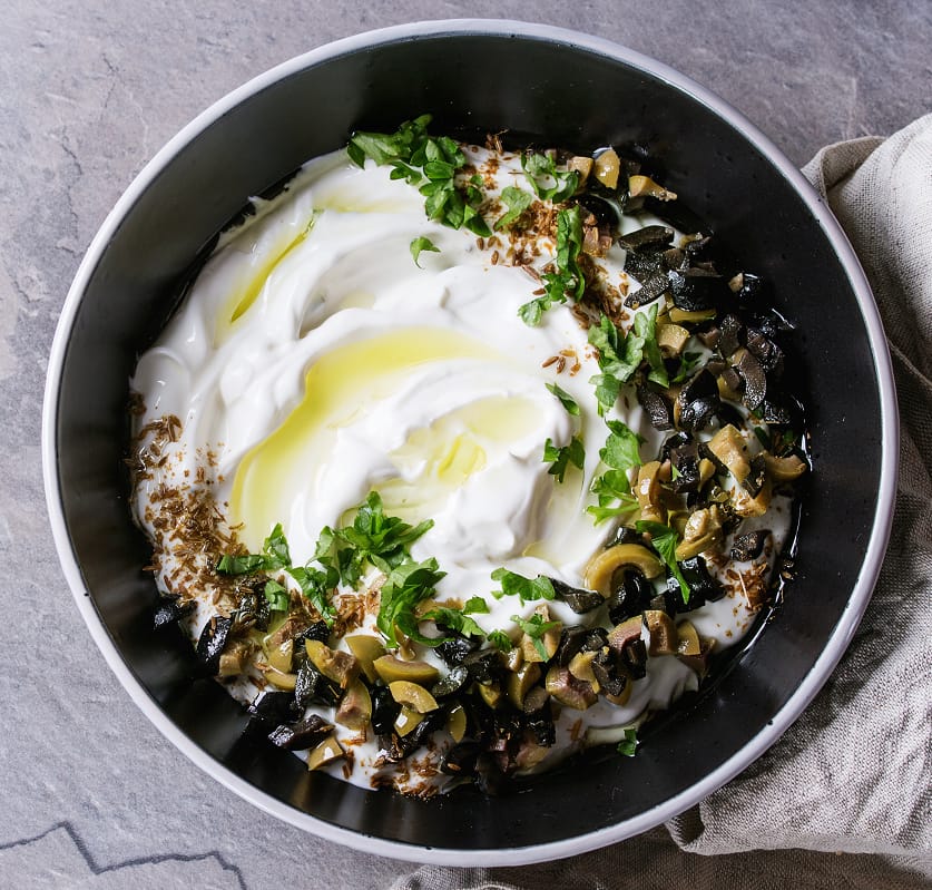 Labneh - libanesischer Frischkäse aus Joghurt einfach selbstgemacht