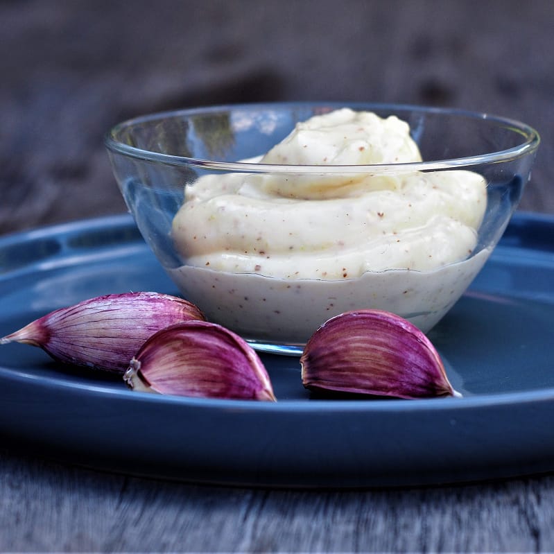 Aioli - Mayonnaise mit Knoblauch - LCHF.de